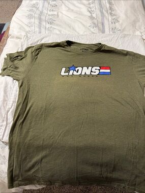 Olive Green Graphic Short Sleeve Tee